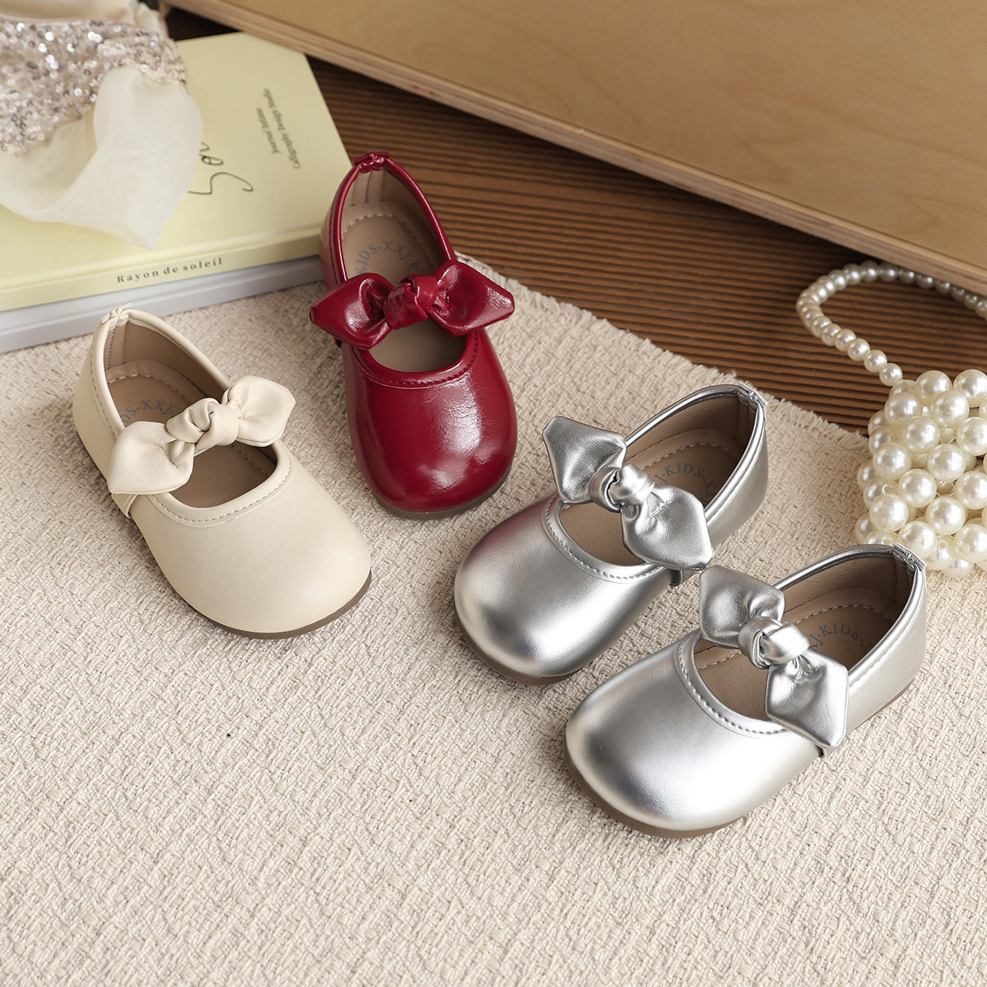 Cute Bow-knot Princess Shoes Soft-soled Performance Shoes photo 6