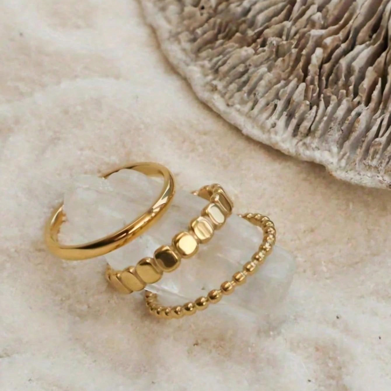 Advanced Geometric High-end Personalized Womens Ring photo 2