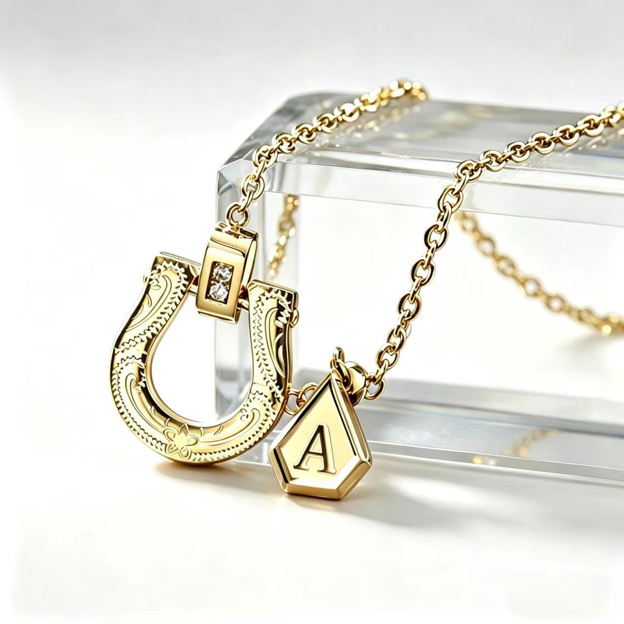 Women's Simple Elegant Versatile Necklace photo 7