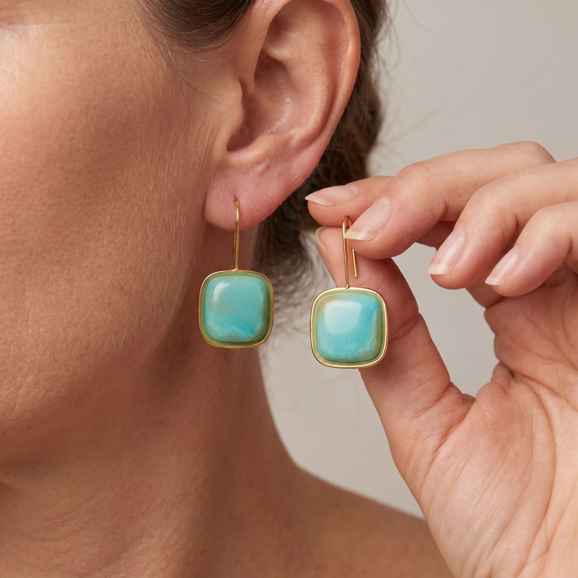 Square Geometric Ombre Resin Earrings photo 7