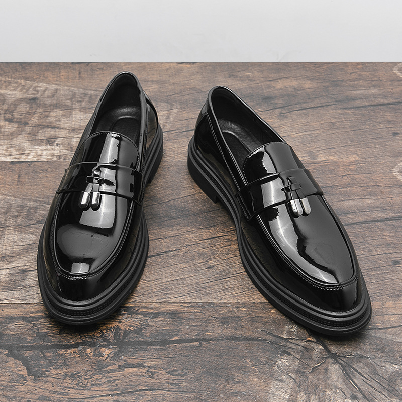 Men's Patent Leather Shiny Slip-on Loafers With A Height-increasing Design photo 7