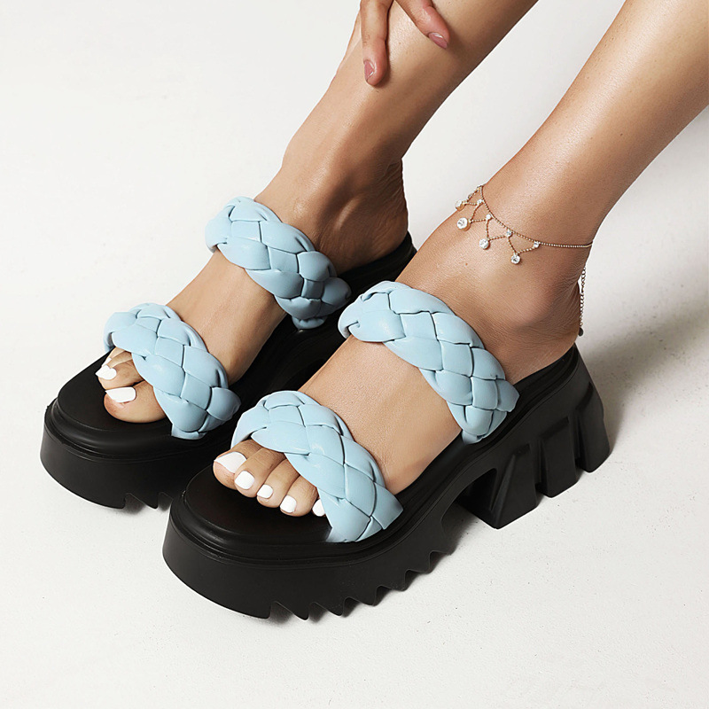 Women's Versatile Woven Platform Large-size Sandals photo 8