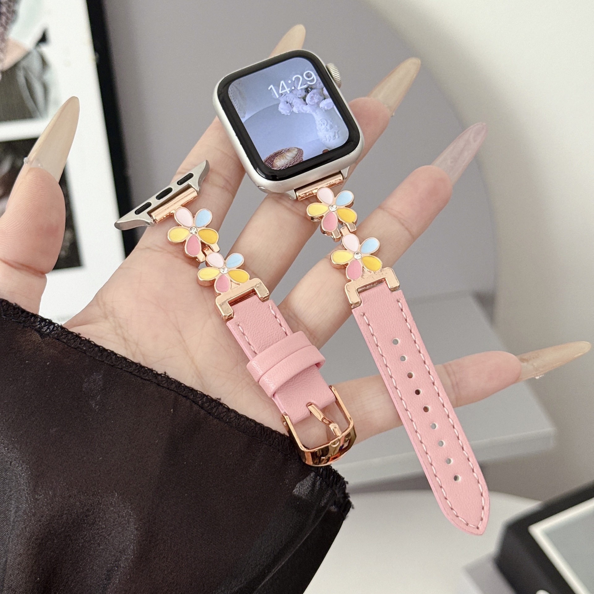 Five-color Petal-patterned Leather Watch Strap photo 2