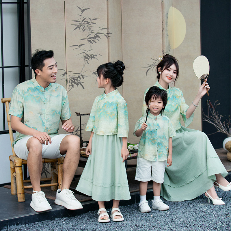 Parent-child Leisure Chinese Style Cheongsam Suit photo 5
