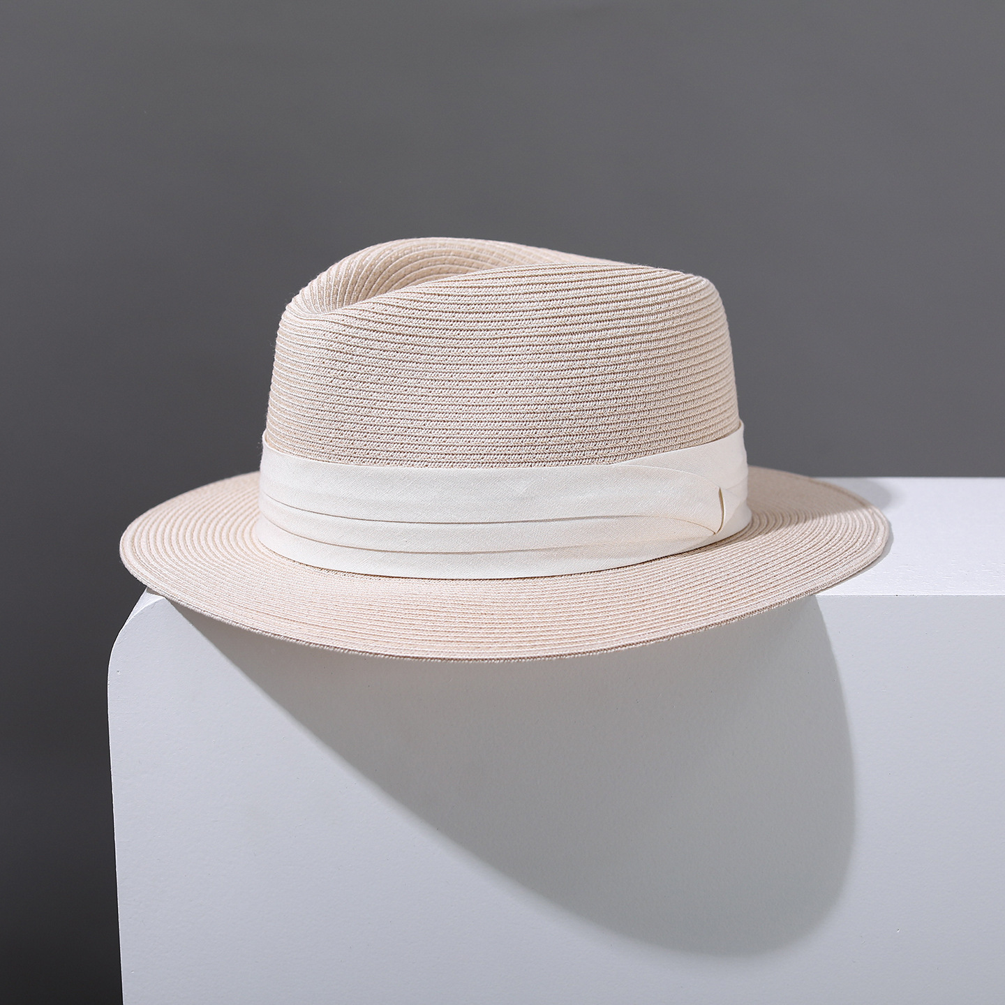Summer French-style Straw Sun Hat For The Beach Offering Sun Protection photo 8
