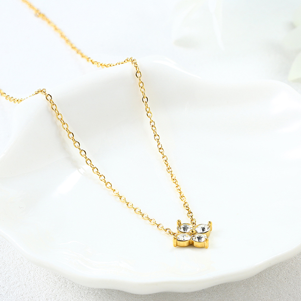 French Babys Breath Bracelet Necklace And Earrings Set photo 3