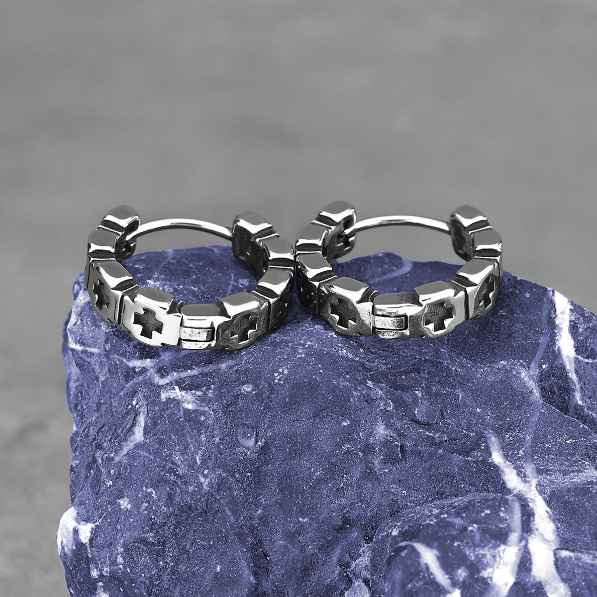 Women's Stainless Steel Vintage Earrings photo 3