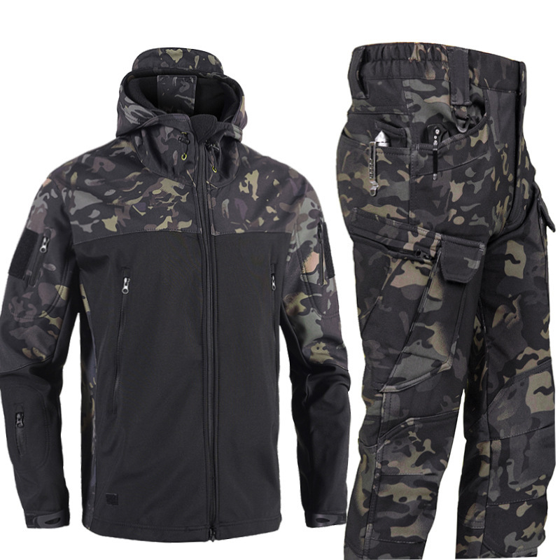 New Second-generation Spliced Sharkskin Windproof Jacket And Pants Set photo 7