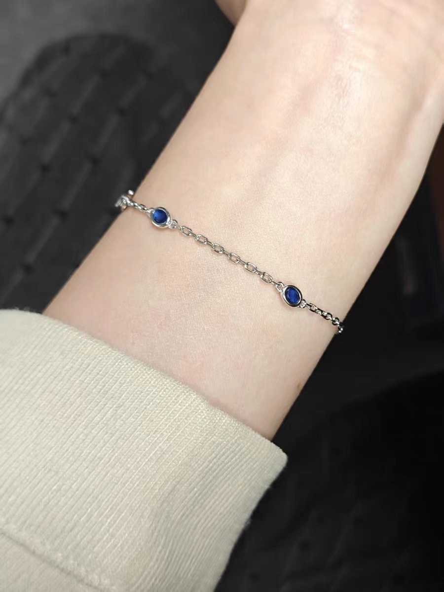 Blue Bubble-cut Diamond Bracelet Versatile For Layering photo 2