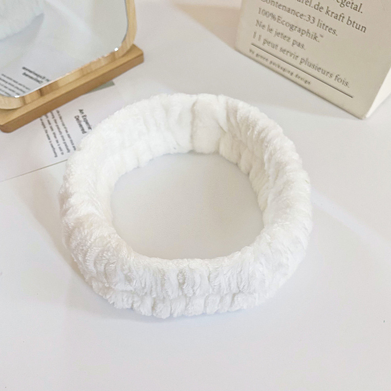 Women's Fleece Headband And Wristband Set photo 4