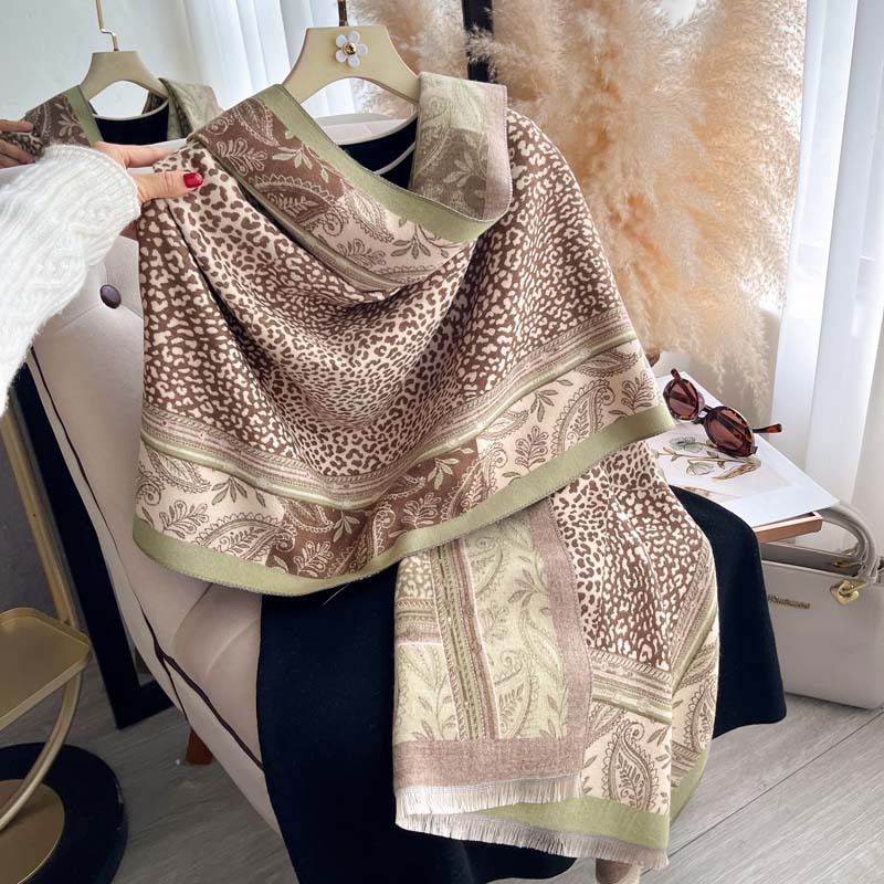 Cashew Flower Leopard Print Patchwork Jacquard Reversible Scarf photo 5