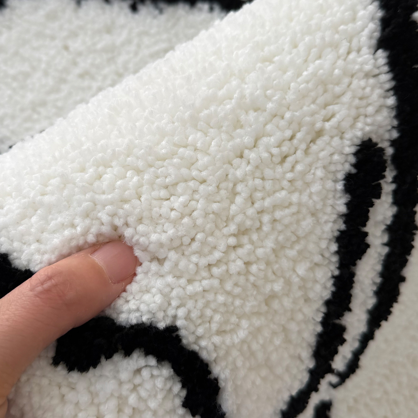 Bathroom Strong Absorbent Special-shaped Flocking Bedroom Bedside Carpet photo 2