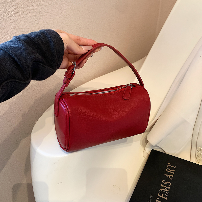 High-end Pillow-style Women's Single-shoulder Tote Bag photo 1