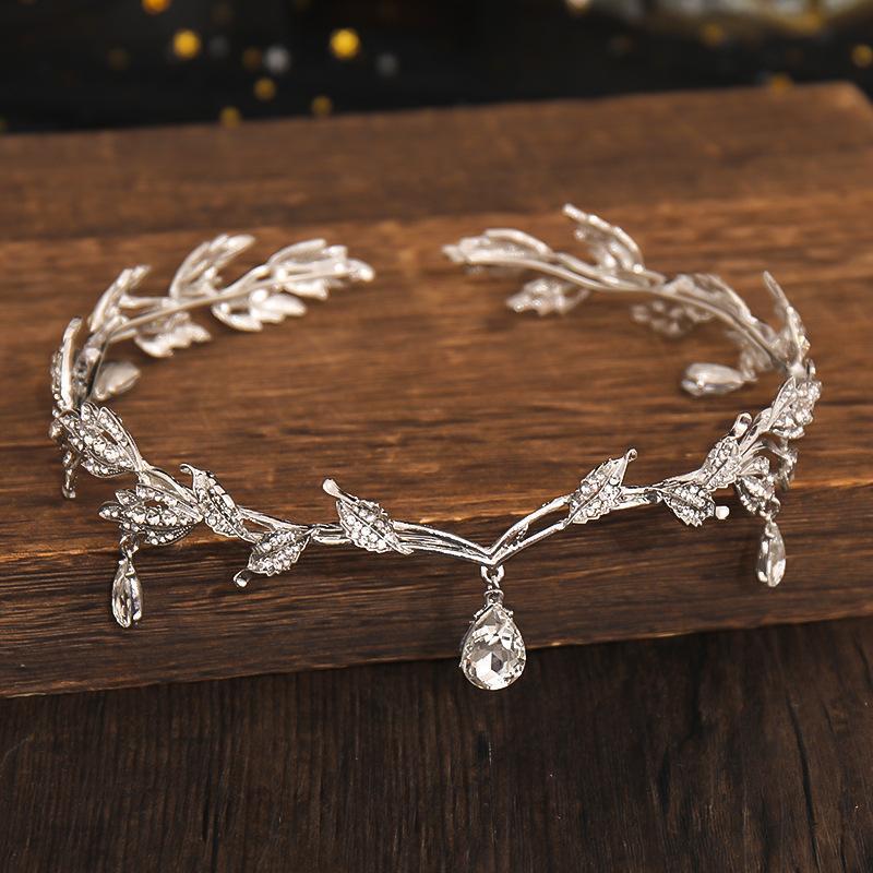 Water Drop Crown Forehead Ornament photo 3
