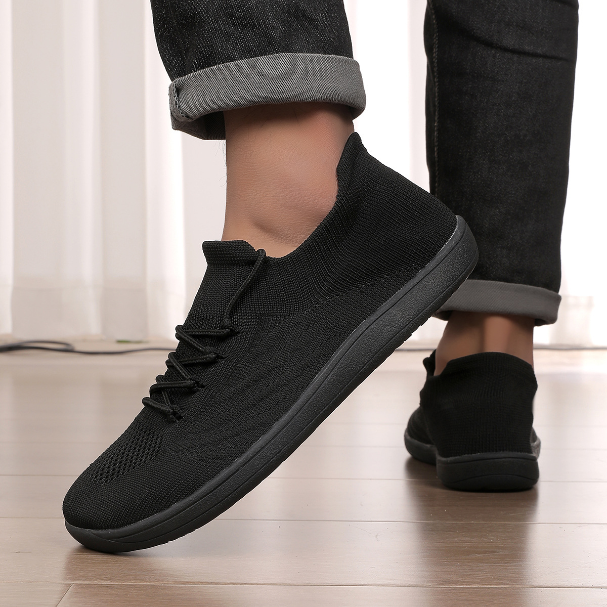 Men's Shoes For Spring And Summer Sports With Flyknit Breathable And Lightweight photo 2