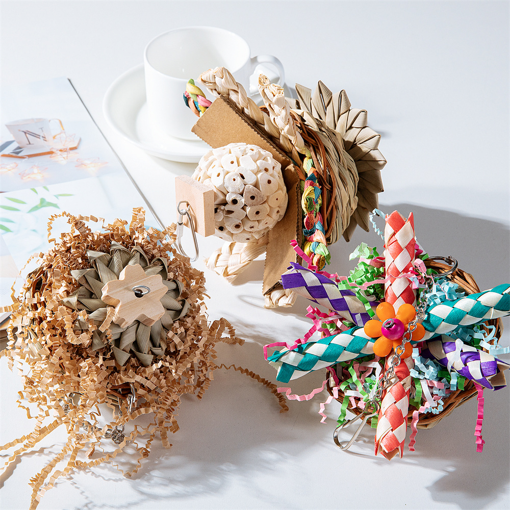 Parrot Bird Toy Supplies Gnawing Molar photo 3