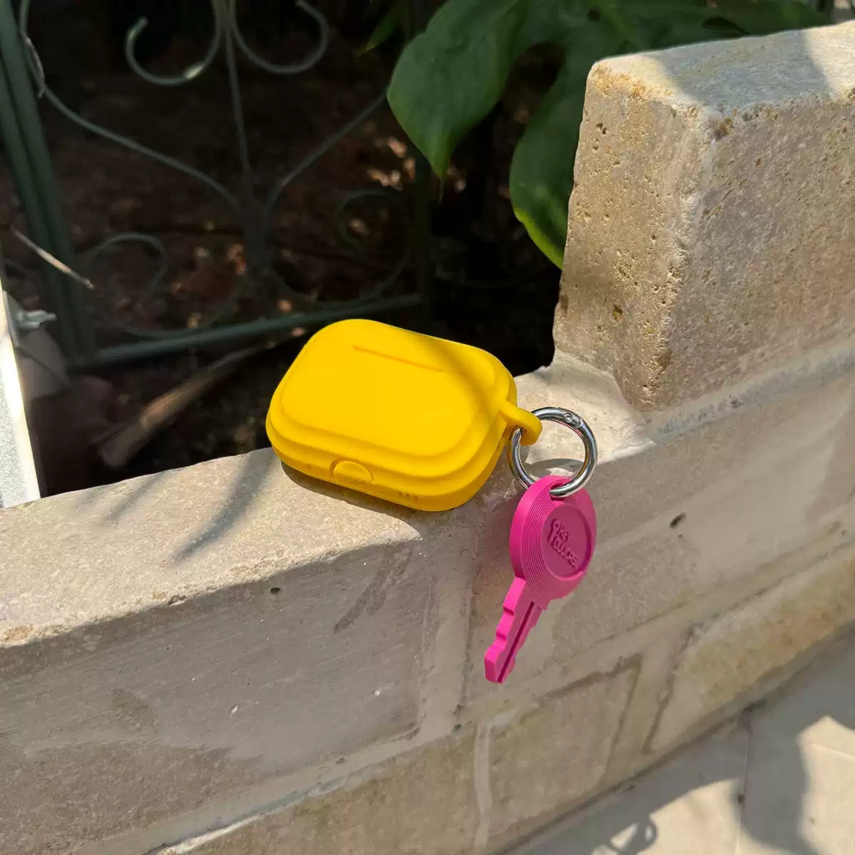 Dopamine-enhanced Candy-colored Liquid Silicone Earphone Case photo 5