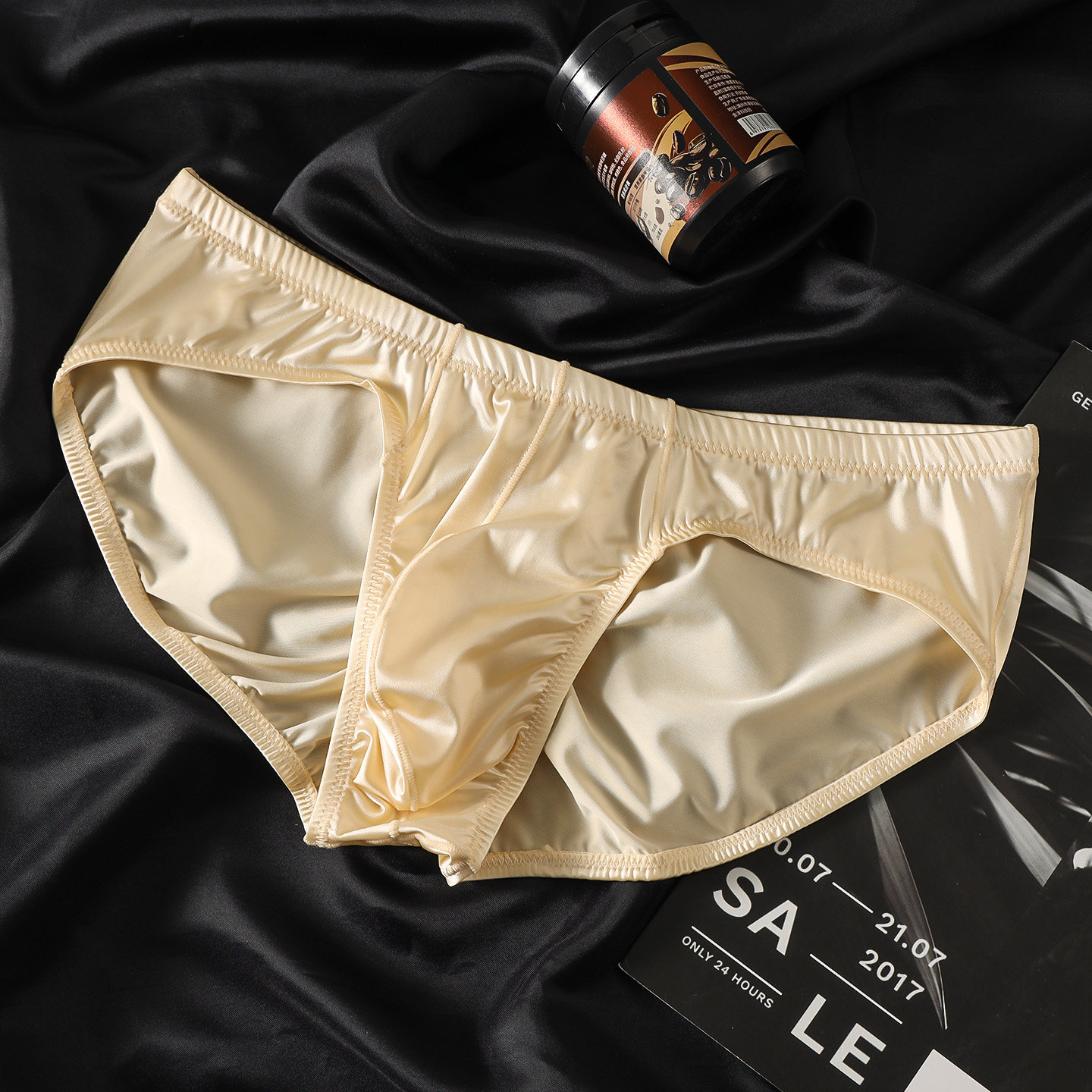 Satin-gloss Crinkled Hip-defining Sexy Mens Briefs photo 3