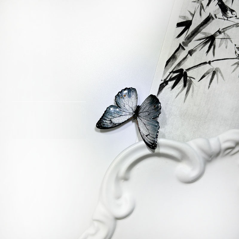 Minimalist Ink-wash Style Butterfly Hair Clip photo 3