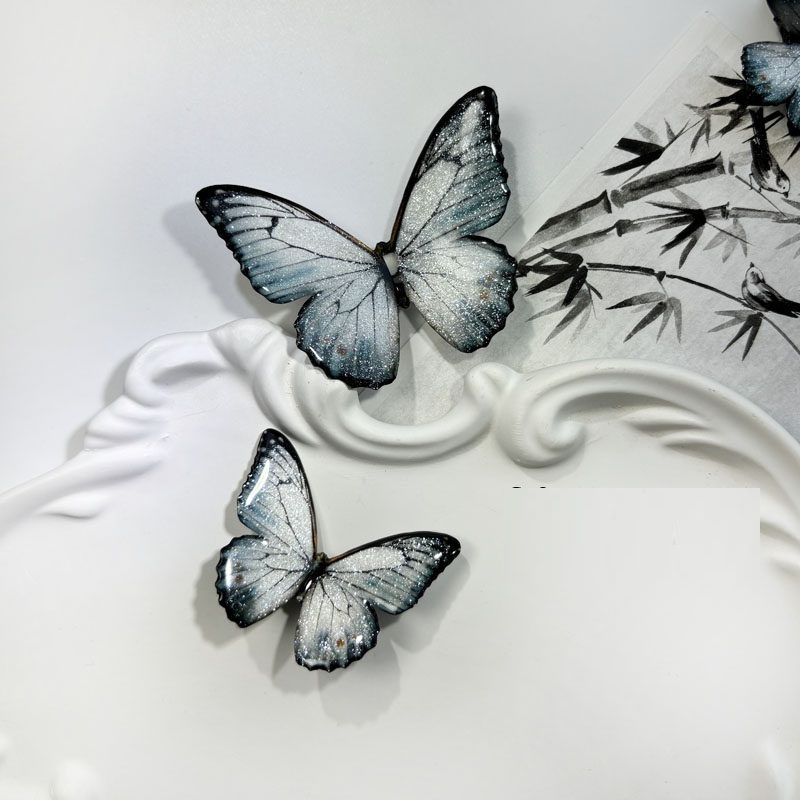 Minimalist Ink-wash Style Butterfly Hair Clip photo 7