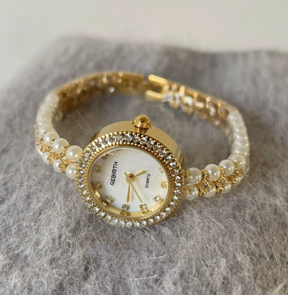 Vintage-style Elegant Chain Watch With A Fashionable And Niche Design photo 8