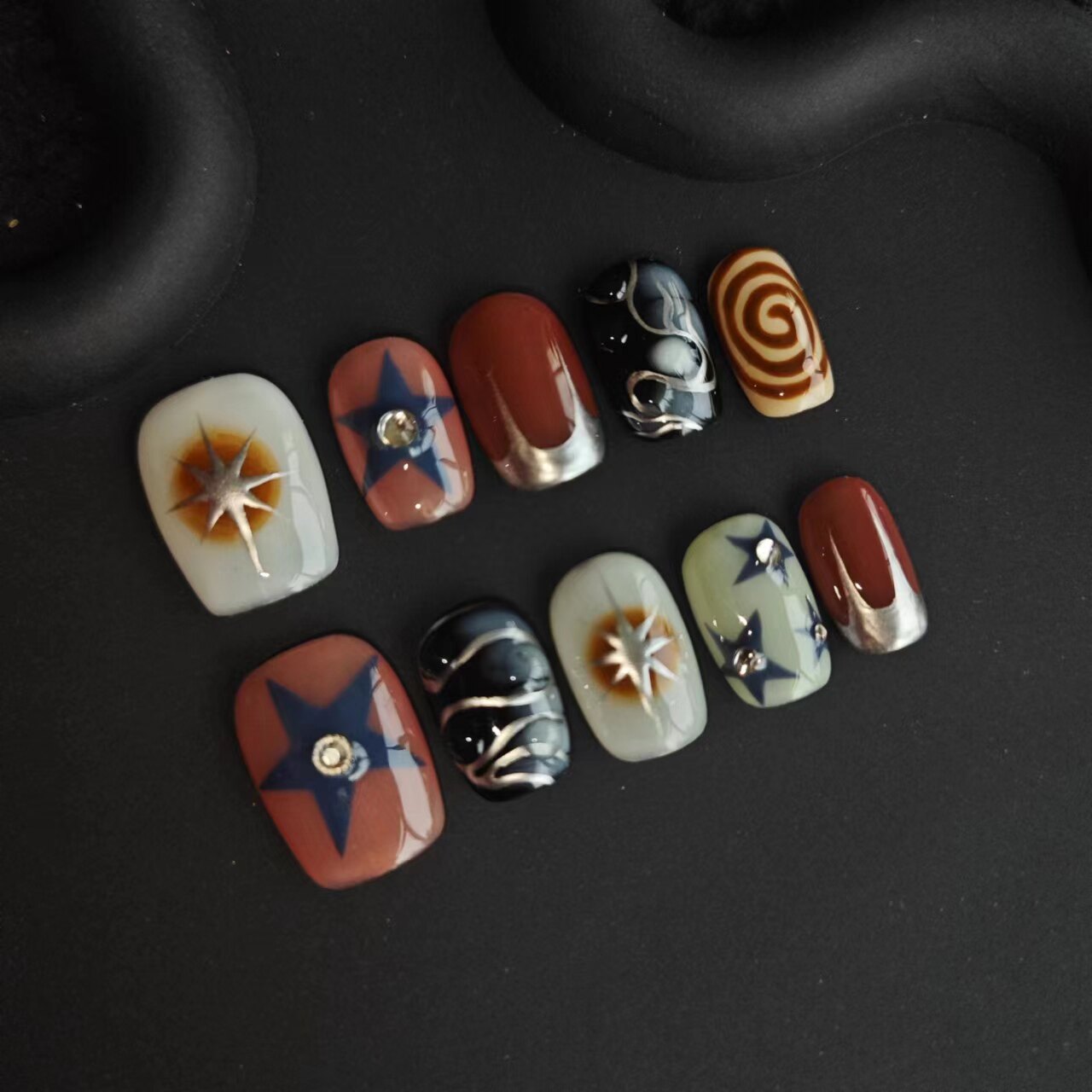 Handmade Wearable Nail Art Tips photo 1