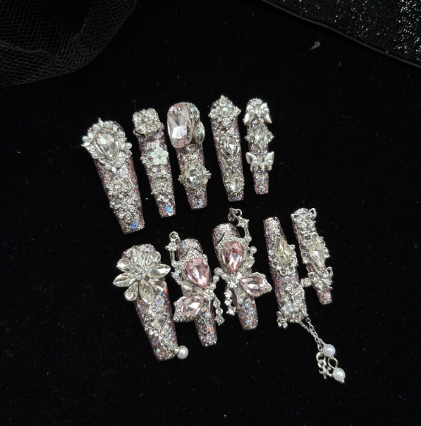 Handmade Press-on Nails In Pink, Sparkling Roses With Full Rhinestone Embellishmentsdazzling Short-style Nails That Enhance Your Complexion, Perfect For The Back-to-school Season photo 7