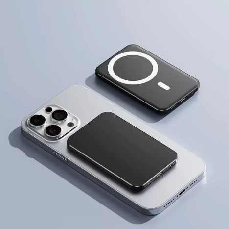 Ultra-thin Magnetic Wireless Power Bank With Fast Charging Large Capacity And Mini Size photo 5