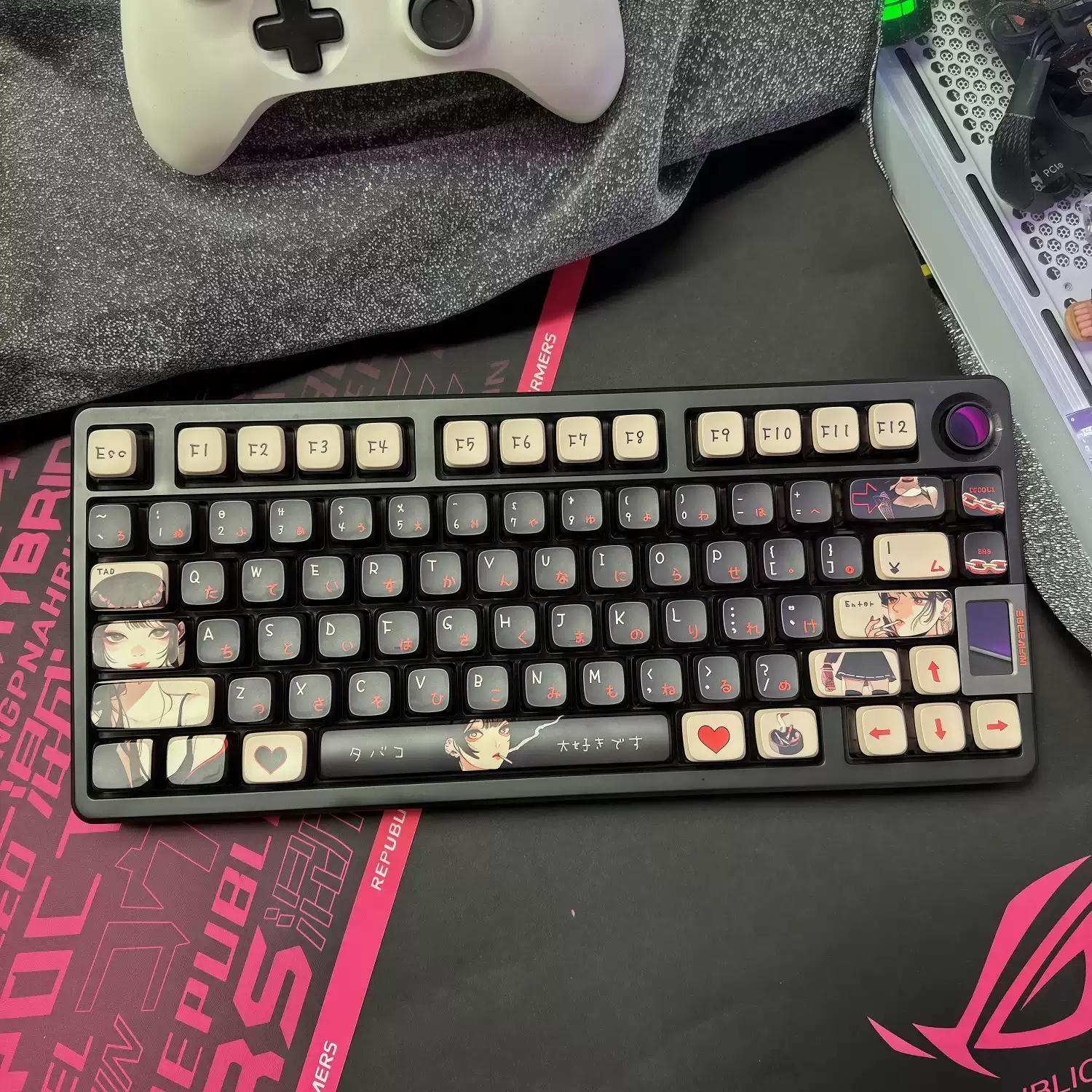 Dark Girl MDA High-end Mechanical Keyboard With Four-sided Translucent Keycaps photo 2