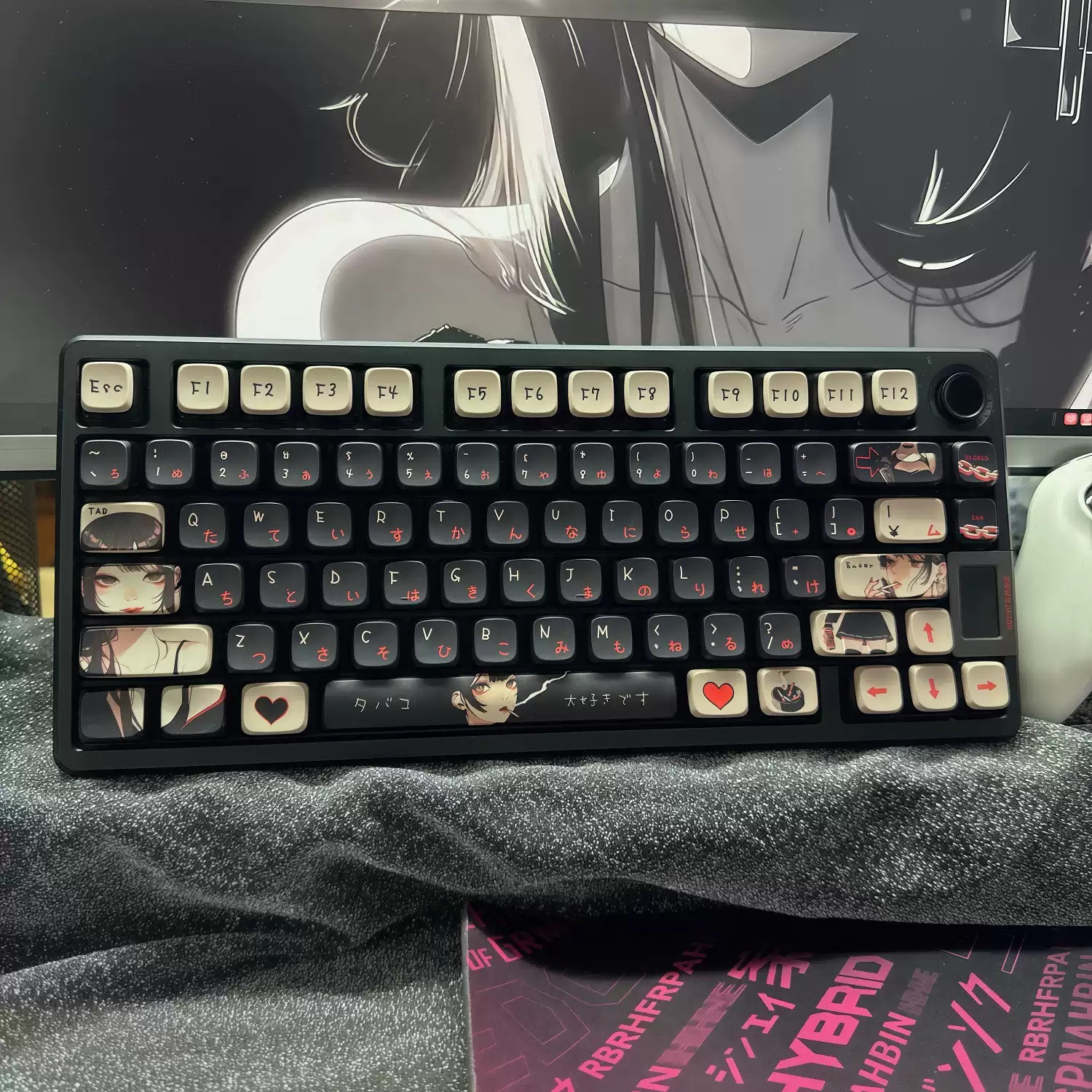 Dark Girl MDA High-end Mechanical Keyboard With Four-sided Translucent Keycaps photo 3