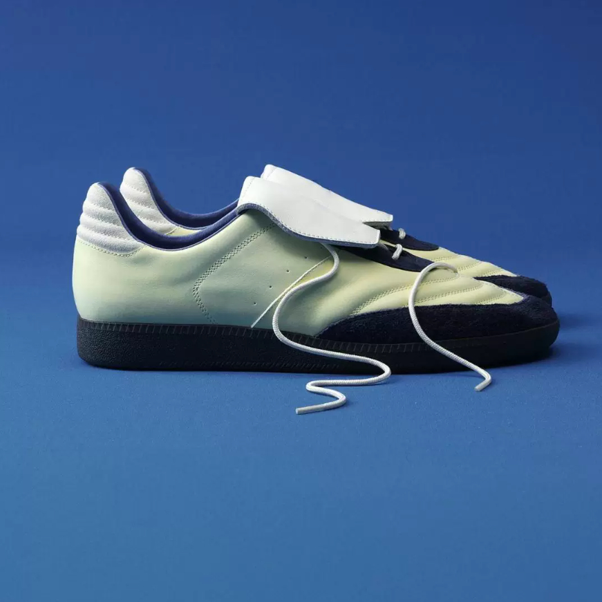 Sneakers Commuter Casual Shoes Flat Training Shoes photo 3