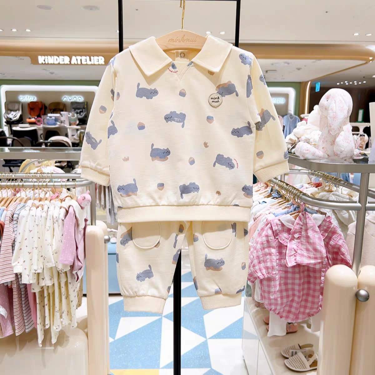 Boys' Cotton Casual Shirt And Pants Set With A Turn-down Collar photo 1