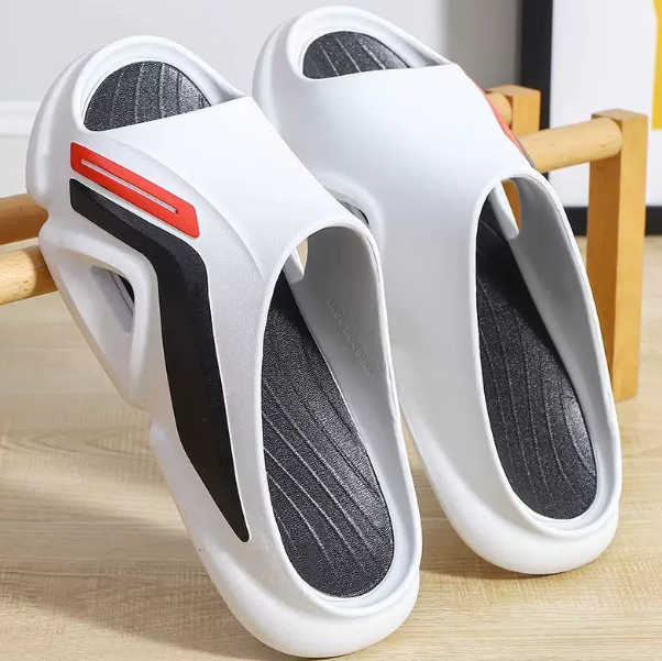 Slippers For Men In Summer Feel Like Stepping On Poop Slip Resistant When Worn Outside photo 5