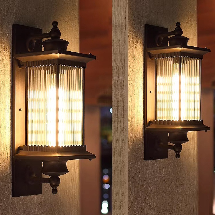 Household Outdoor Solar Waterproof Wall Light photo 4