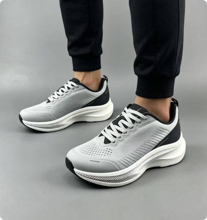Large-size Outdoor Running Shoes For Men In Summer With Mesh Fabric photo 3