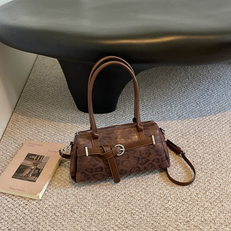 Retro Matte Small Bag Womens Crossbody Bag Niche-style Small Square Handbag photo 6