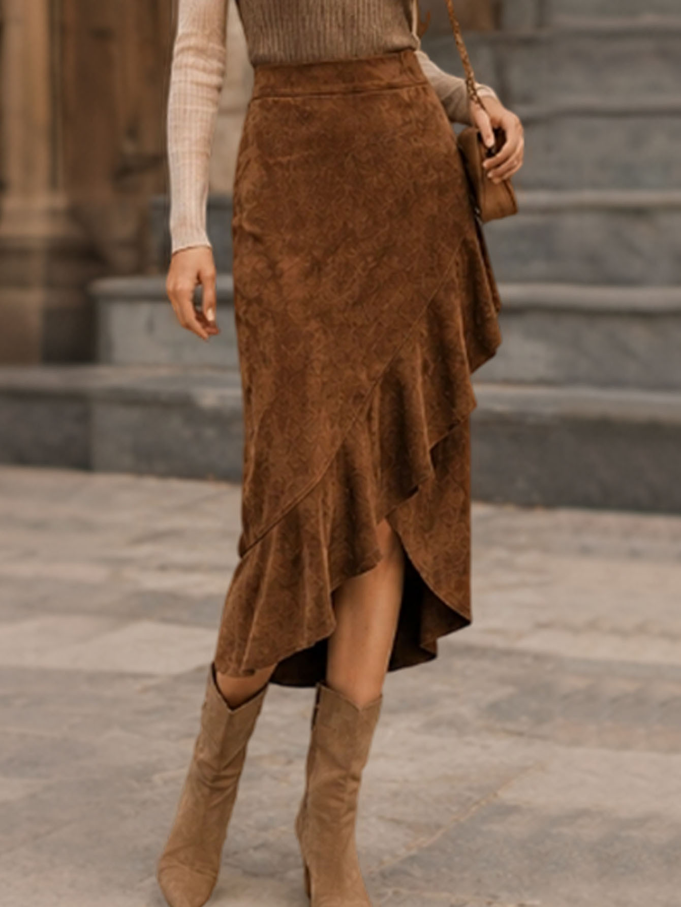 Lady's Half-length Skirt photo 2