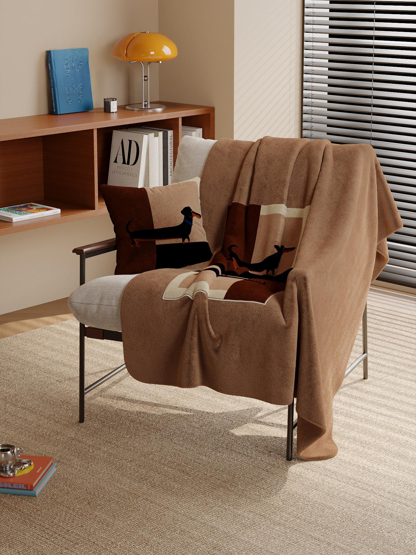 Stroll Sausage Pillow Blanket Foldable Air-Conditioning Blanket photo 3