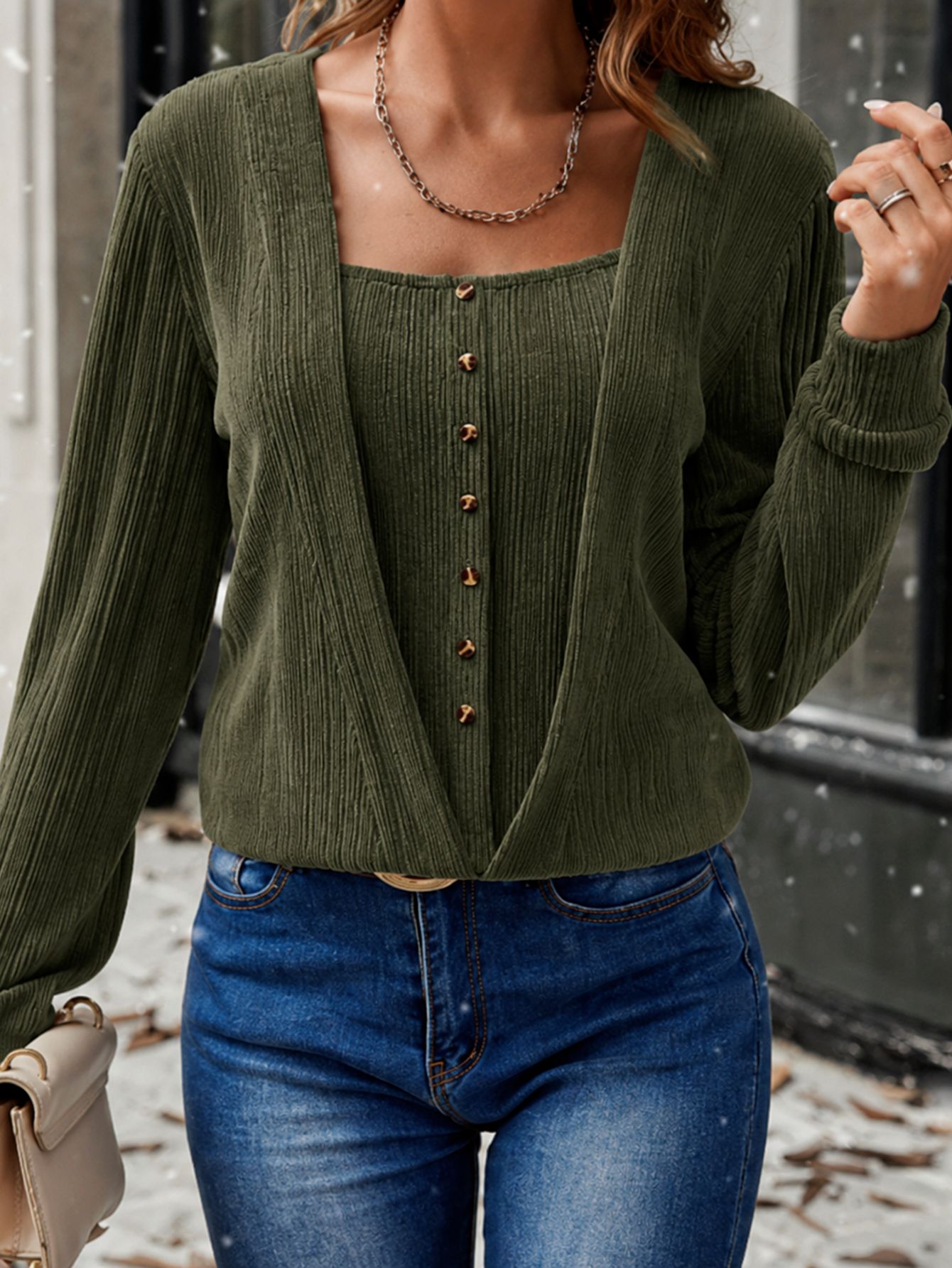 Lady's Blouse photo 7