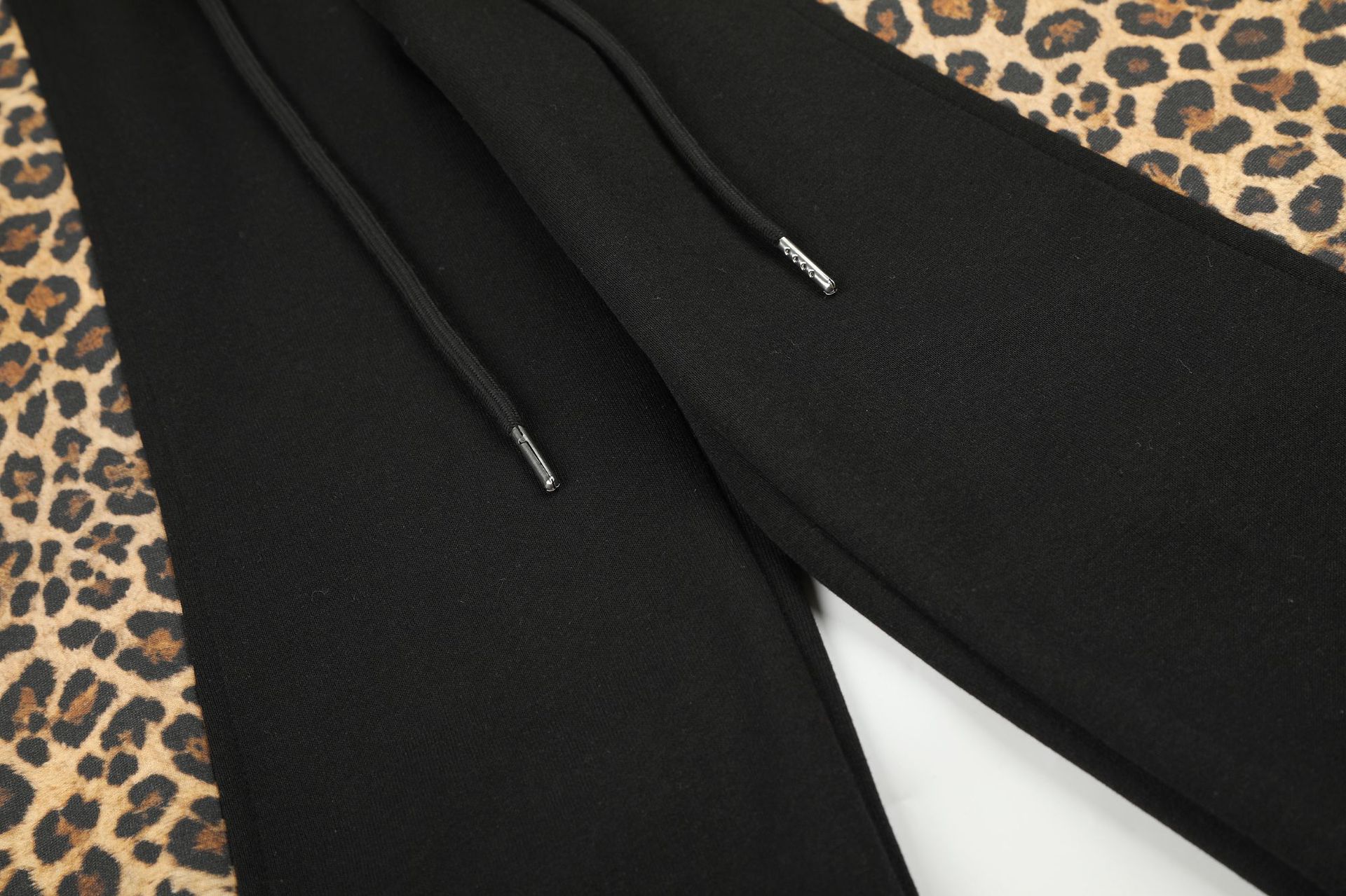 Leopard-print Patchwork Boot-cut Pants Unisex photo 5
