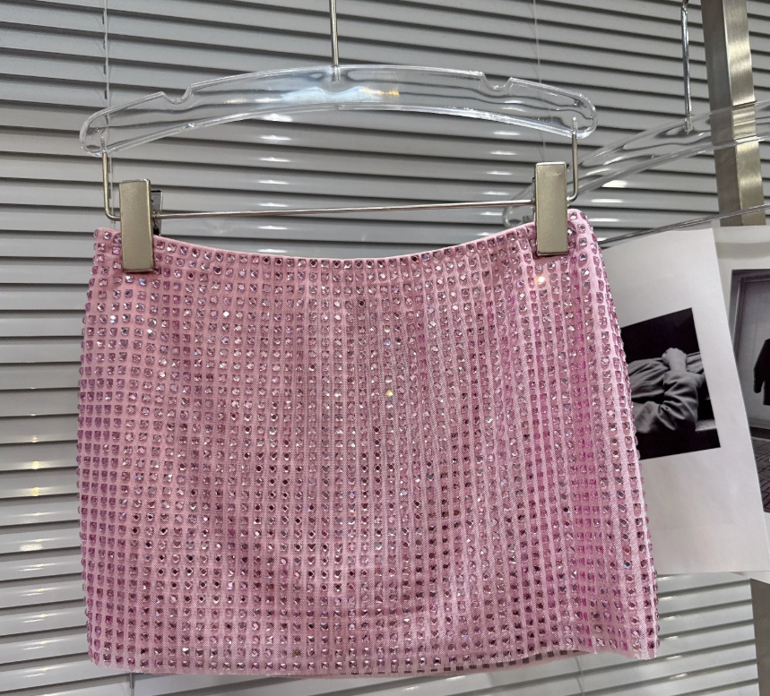 Arrival Performance Runway V-Neck Rhinestone Halter Vest Elaborately Crafted Hip-Hugging Skirt Set photo 5