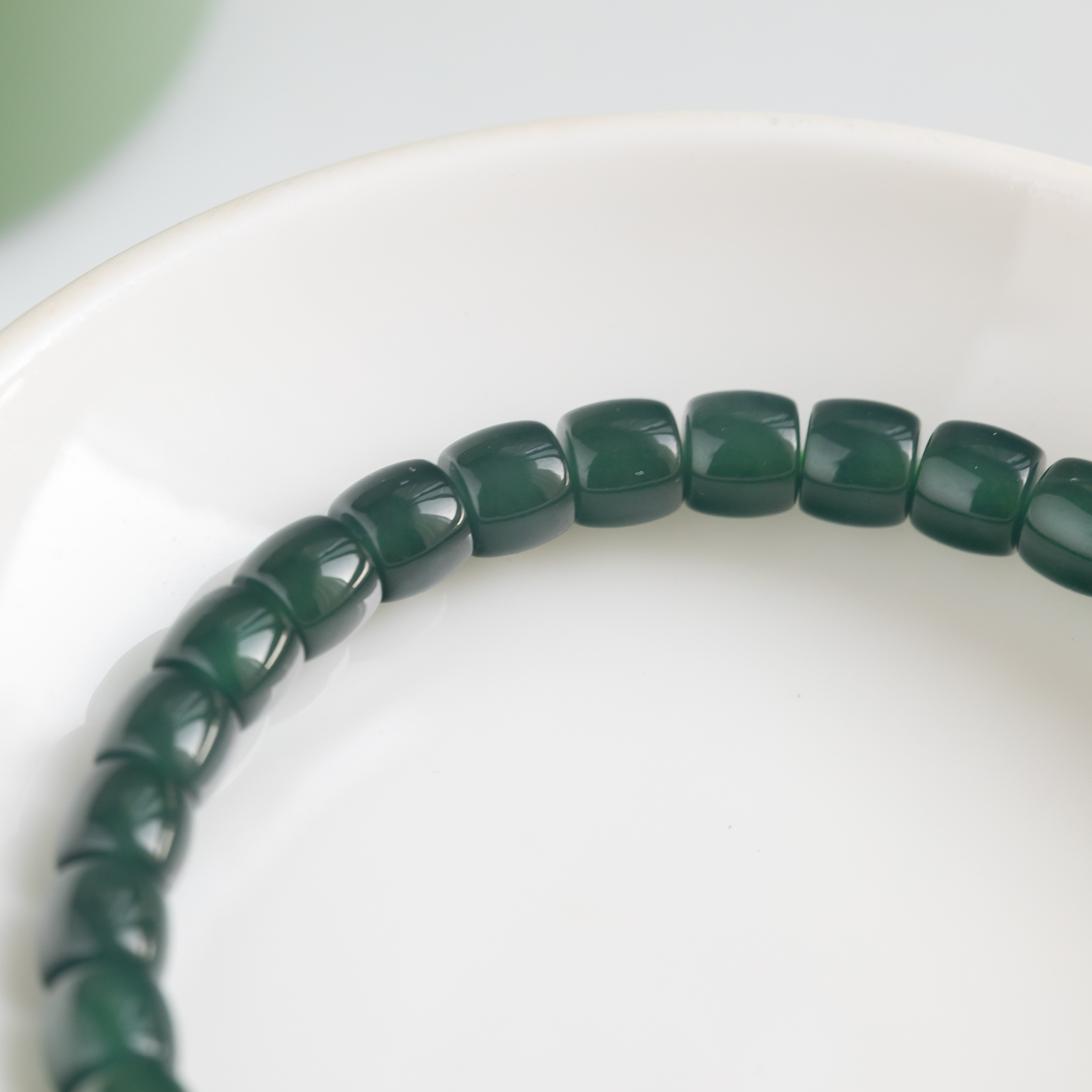 Men's And Women's Blue Water Emerald Bracelet photo 2