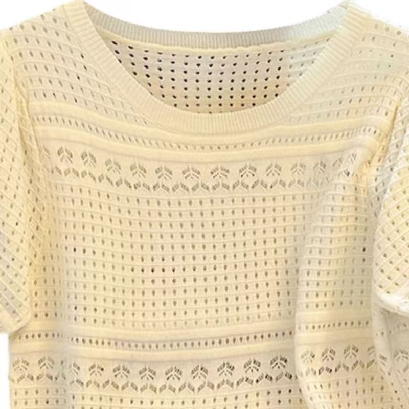 Figure-flattering Round-neck Chanel-style Hollow-out Short-sleeve Top photo 2