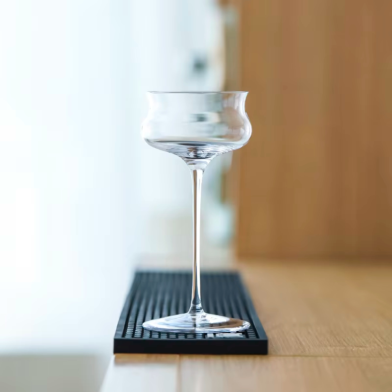 Korisun Crystal Glass Stemware Commercial-Grade Cocktail Glass photo 3
