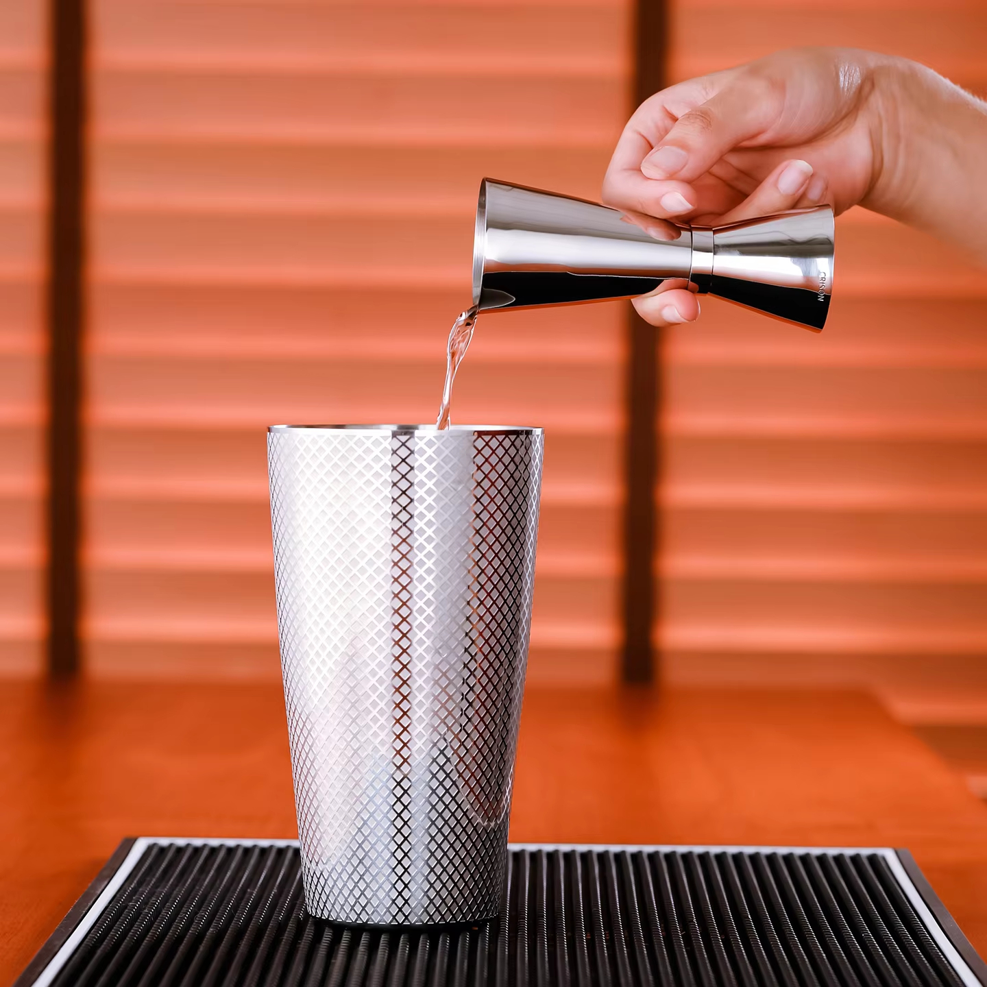 304 Stainless Steel Graduated Cocktail Measuring Cup With Volume Markings photo 2