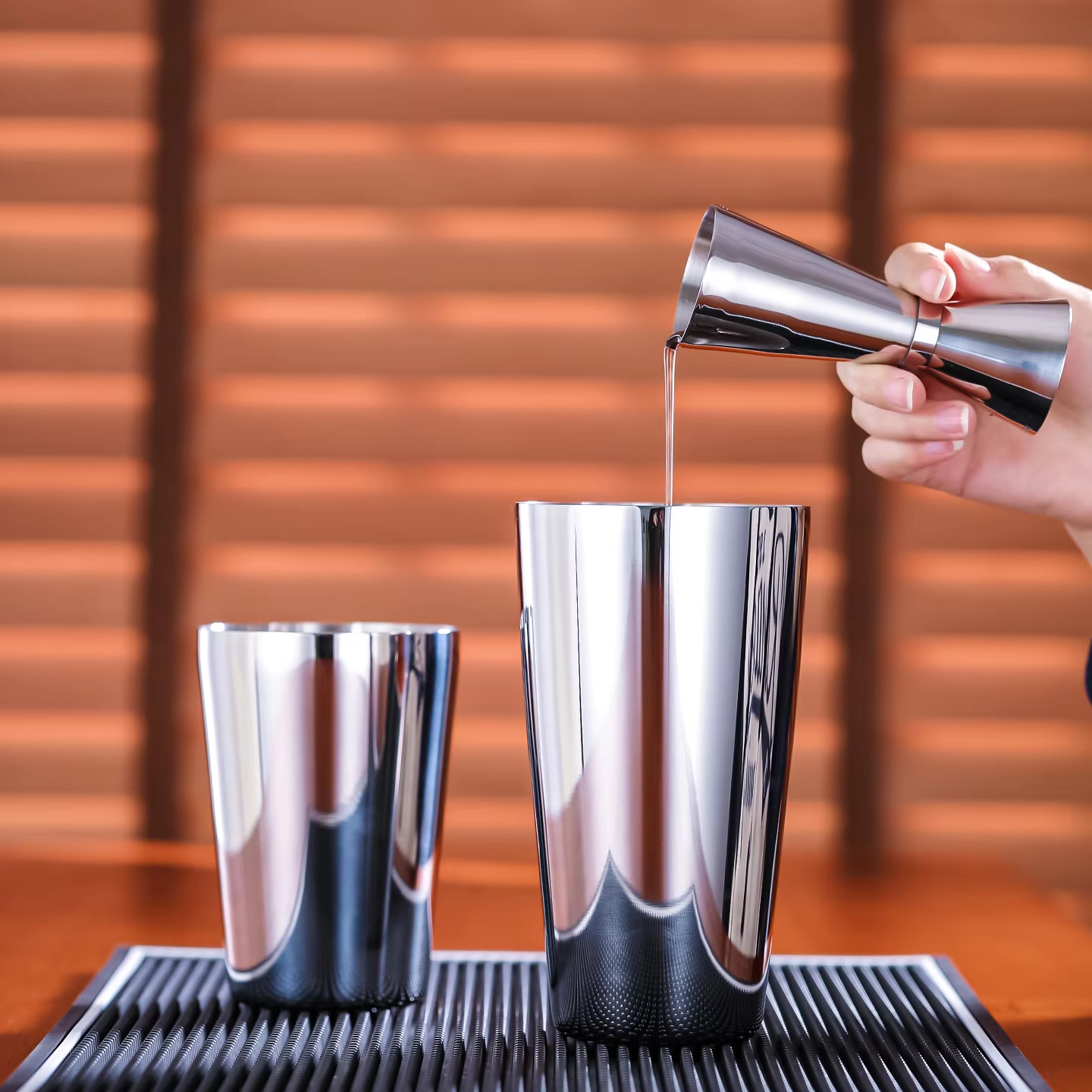 304 Stainless Steel Graduated Cocktail Measuring Cup With Volume Markings photo 3