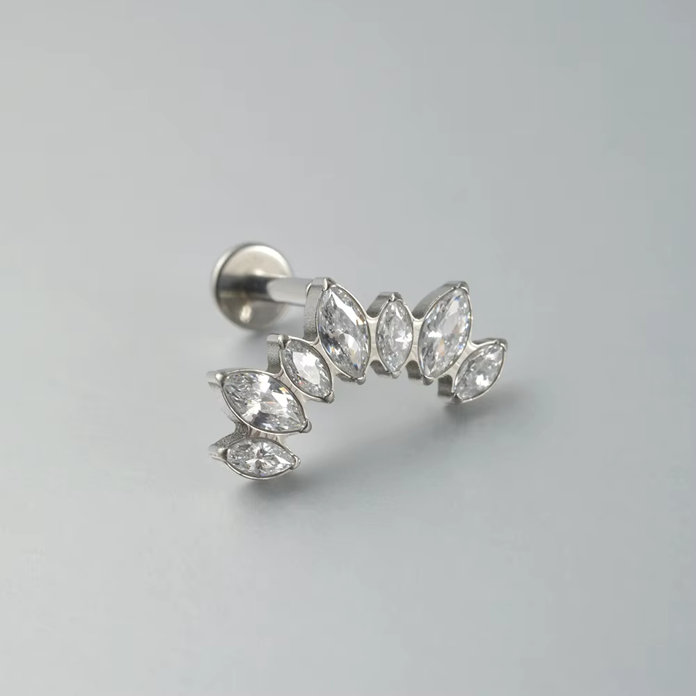 Grandeur Spark 16 Gauge Implant Grade Titanium Internally Threaded Labret With Marquise And Round CZ Fan Top photo 2
